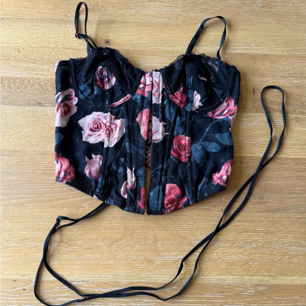 Urban Outfitters Floral Black and Pink Women's Top